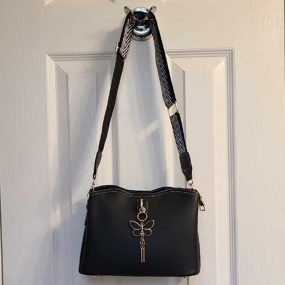 NWOT Elegant Black Shoulder Bag